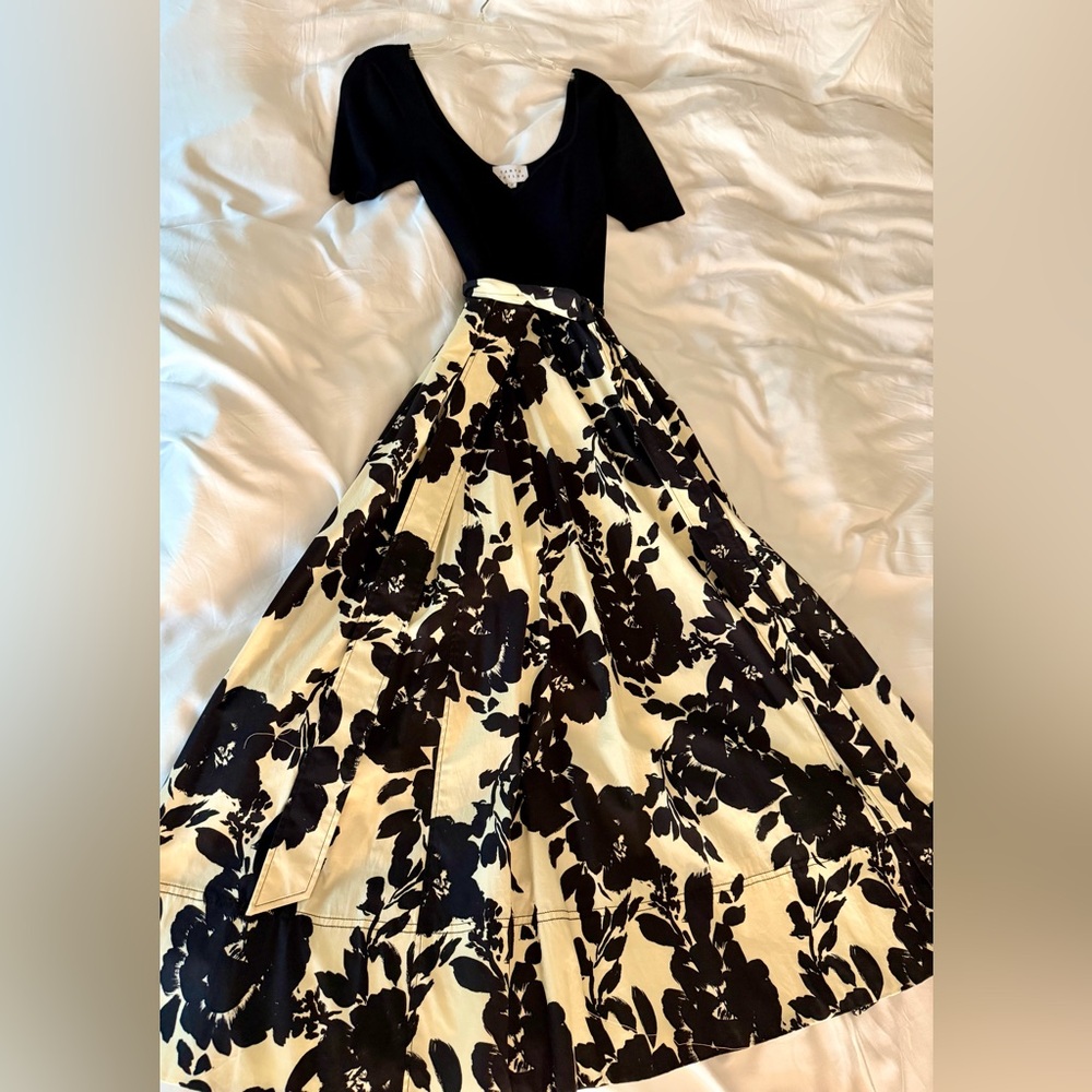 ✨ NWT Tanya Taylor Josephina Dress – Size M – Stunning Floral Skirt ✨ - Picture 4 of 9